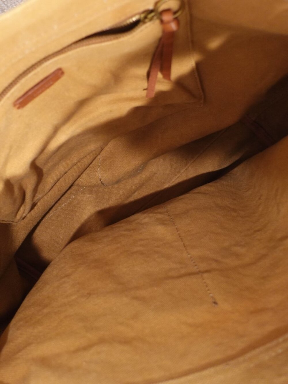 Madewell Tan Suede Large Tote Bag - Picture 4 of 4